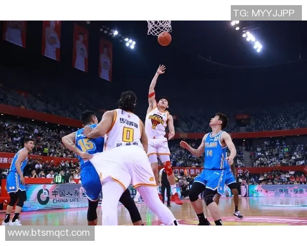 深圳篮球队在篮球意识排行榜中荣登第六名展现出色团队配合与战术执行力